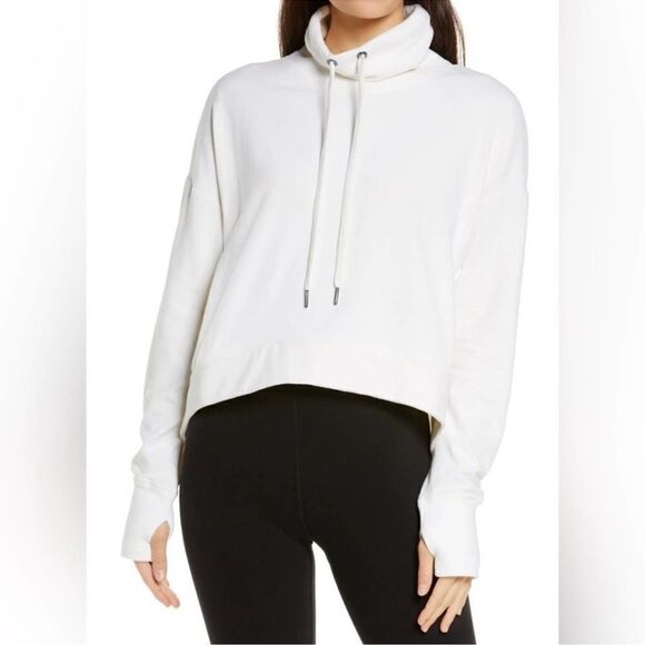 NWT Sweaty Betty Harmonise Luxe Fleece White Pullover Sweatshirt Size Large - Picture 1 of 5